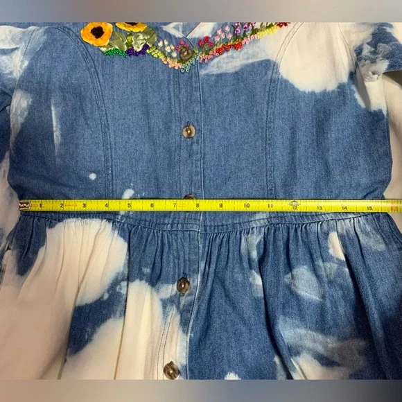 *RARE Vintage 80s Denim Button-Up Dress with Floral Embroidered Designs - M - Picture 9 of 9
